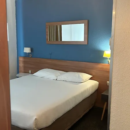 Premiere Classe Marne La Vallee - * טורסי