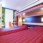 Premiere Classe Marne La Vallée - *