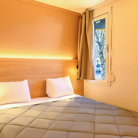 Premiere Classe Marne La Vallee - Otel